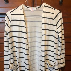 LuLaRoe Caroline cardigan with pockets